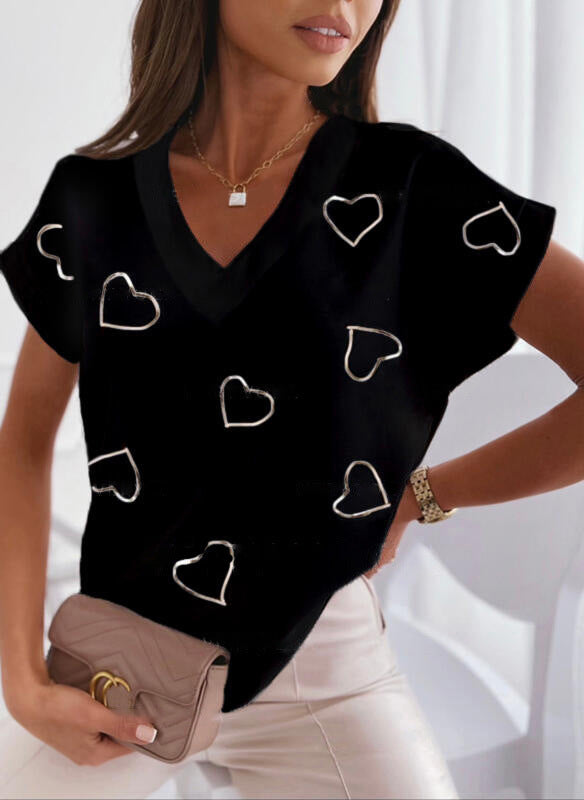Spring/Summer New Style White Heart Shape Printed V-neck Casual T-shirt