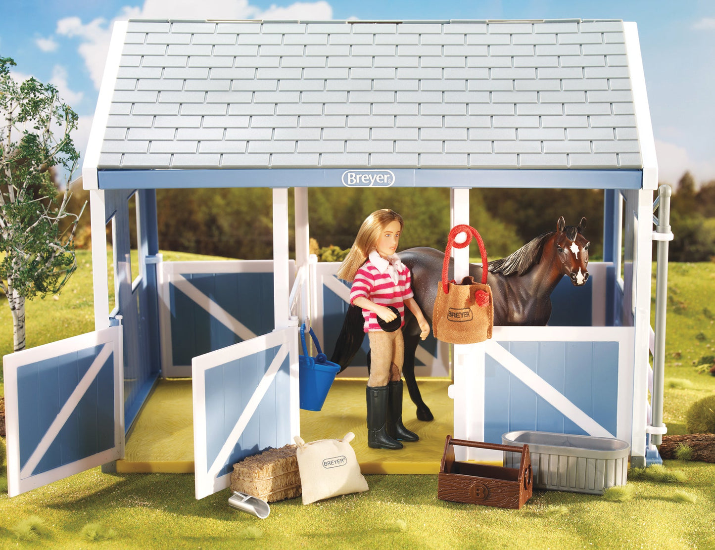 Breyer Classics Stable Feeding Accessories
