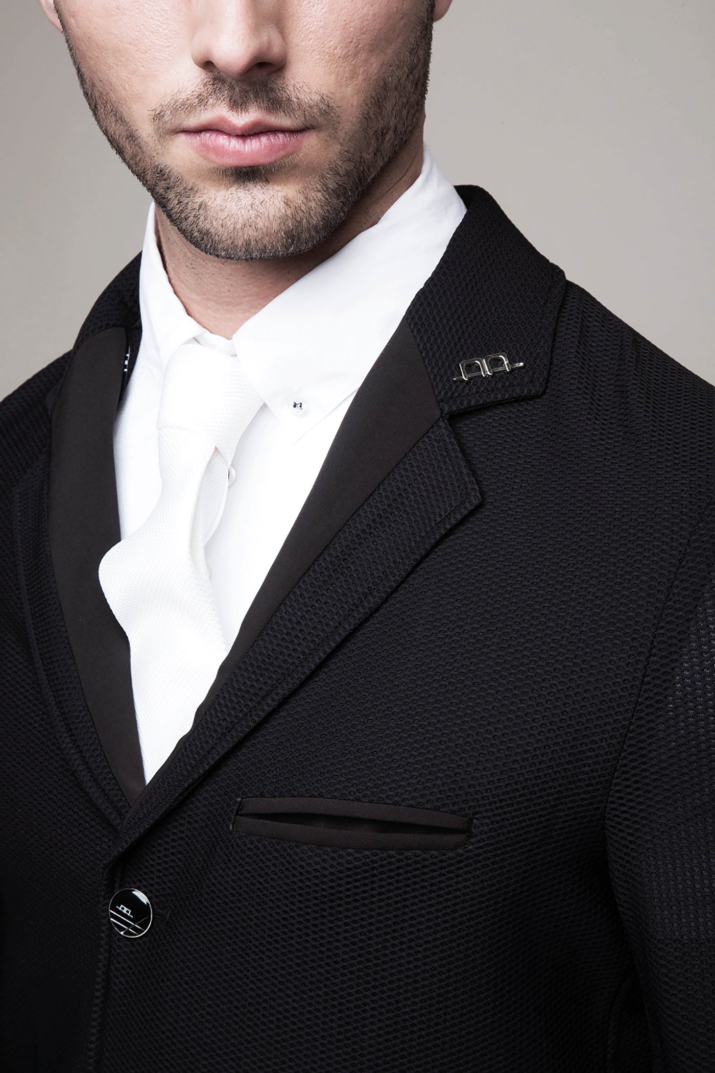 AA Men’s MotionLite Show Coat