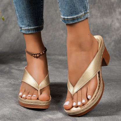 Women's Fashion Split Toe Design Outdoor Beach Non-Slip Thick Wedge Slippers