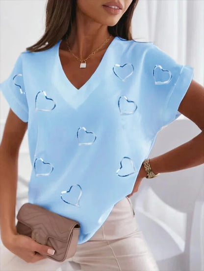 Spring/Summer New Style White Heart Shape Printed V-neck Casual T-shirt